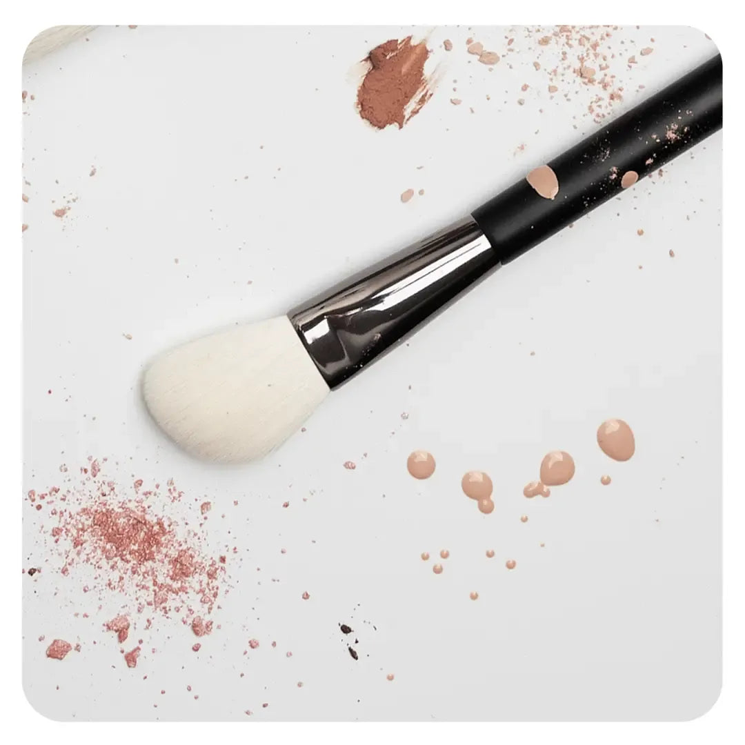 Antibakterieller Blush & Contour Brush