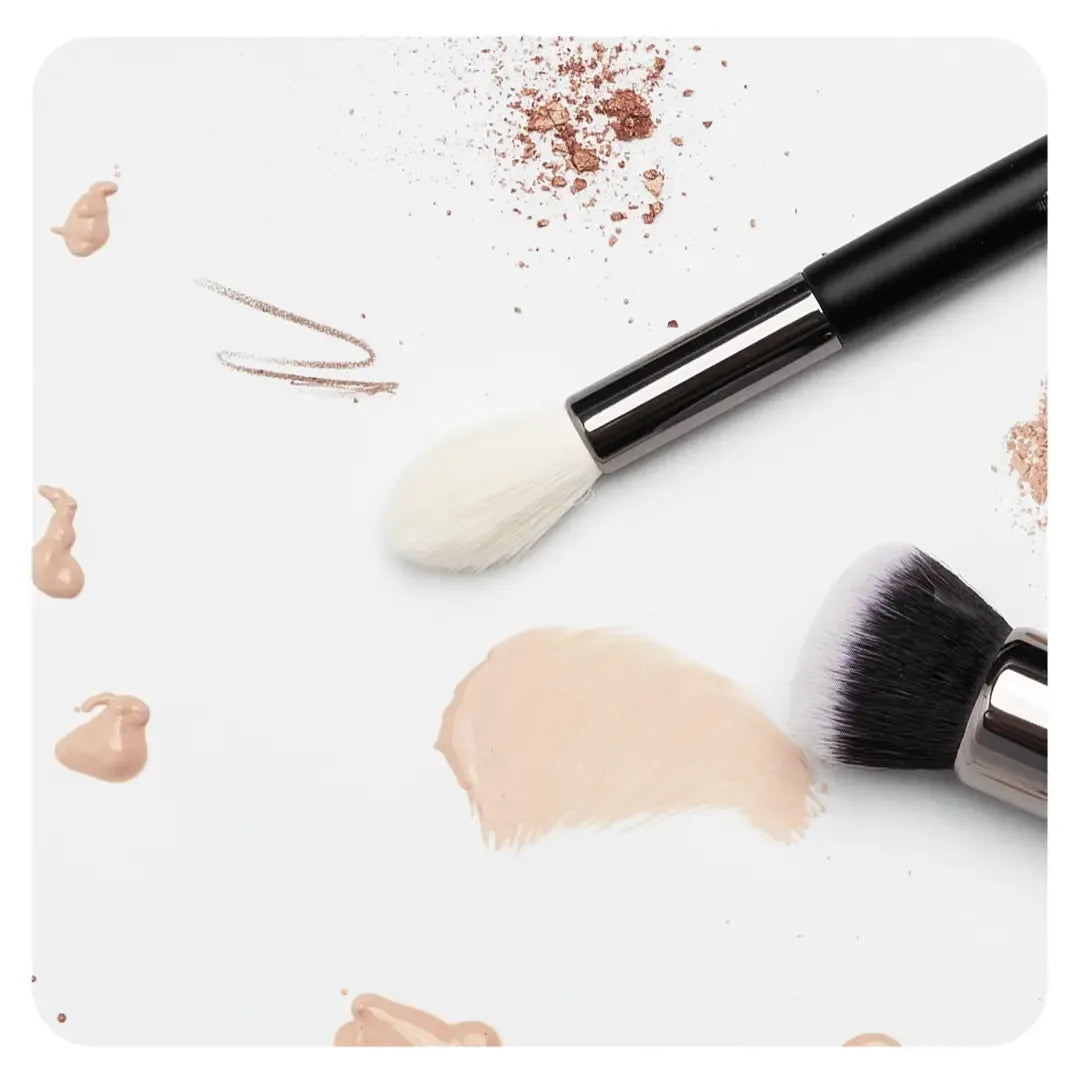 Antibakterieller Highlight Brush